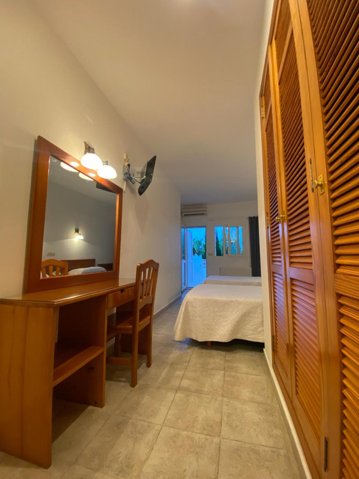 Hostal Blayet 瓦伦西亚 外观 照片